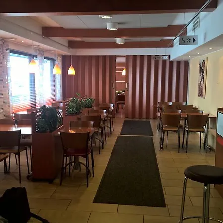 Motelli Jaetkaenkolo Motel *